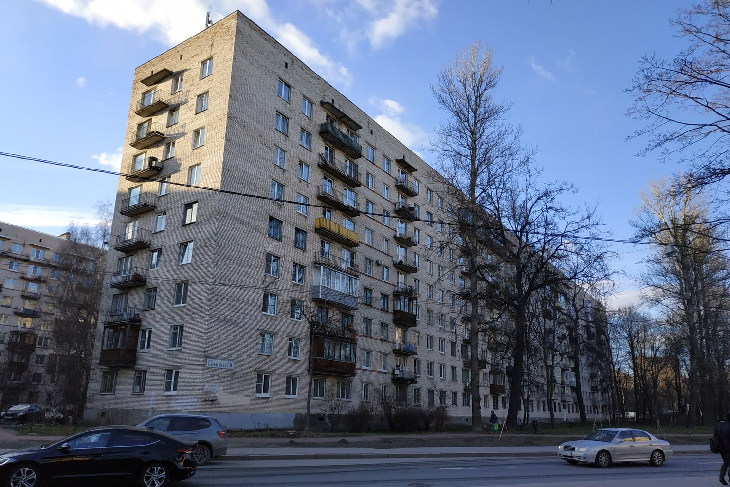 Санкт-Петербург, Улица Карбышева, 8