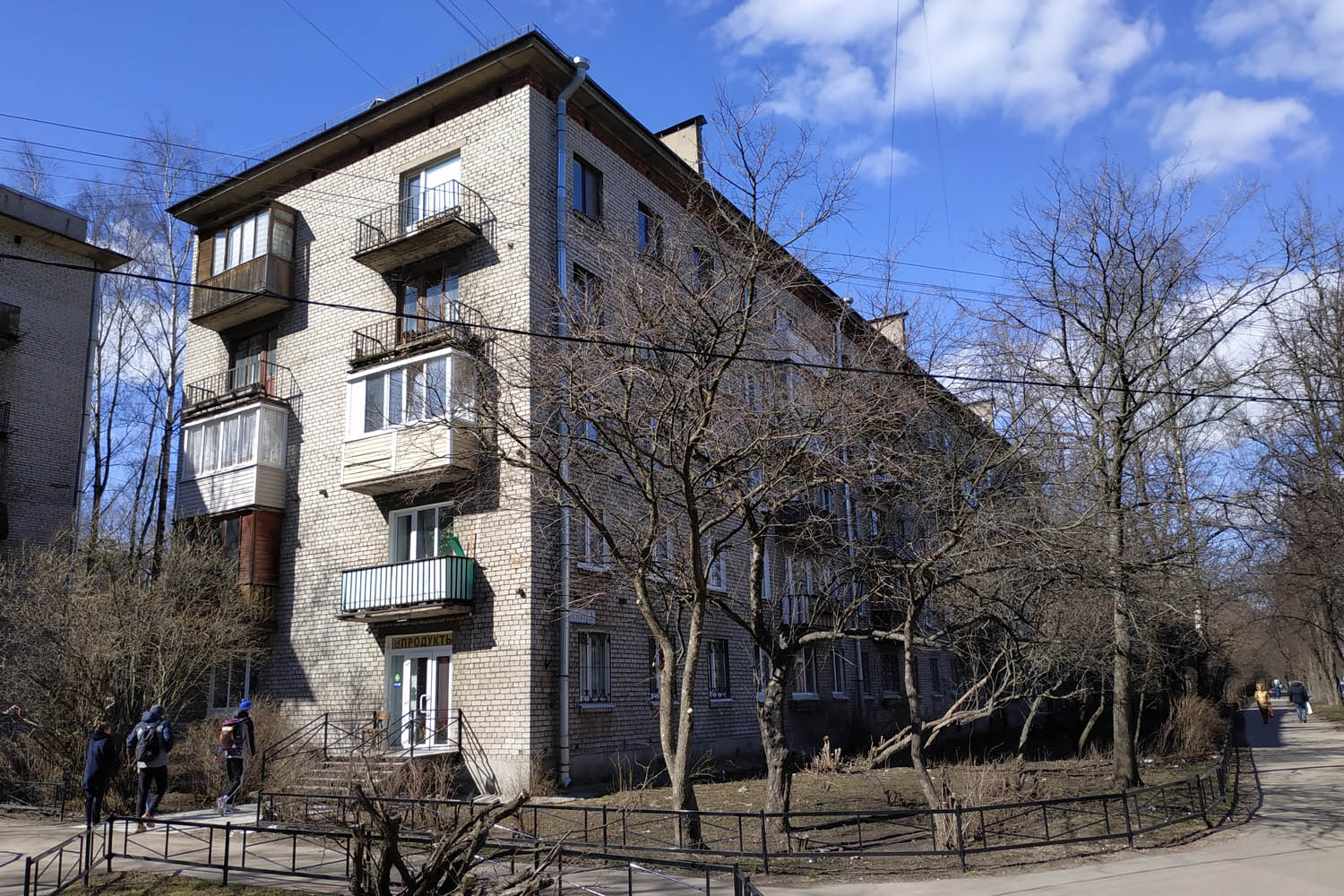 Petersburg, Улица Шателена, 2 корп. 1