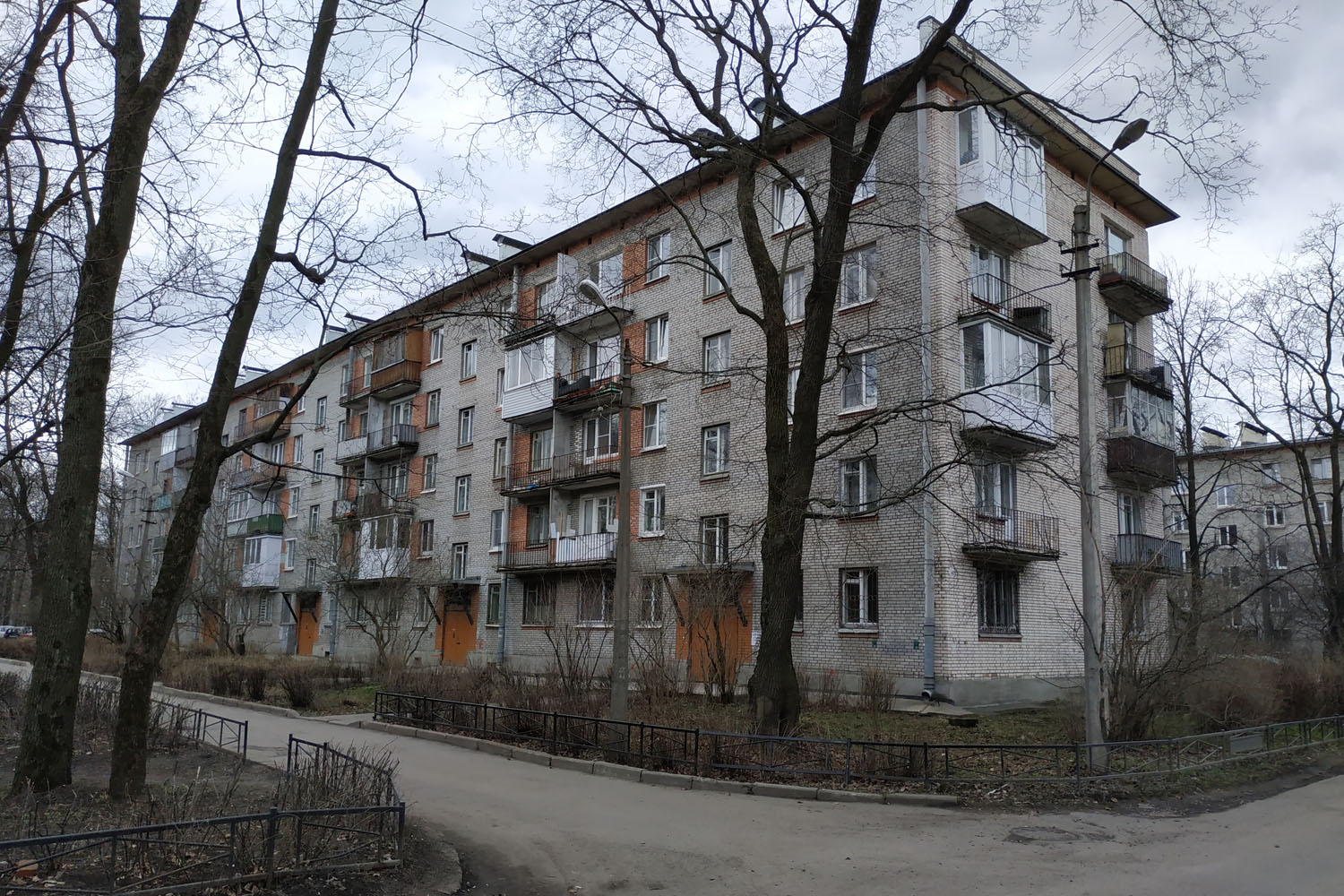 Санкт-Петербург, Институтский проспект, 1