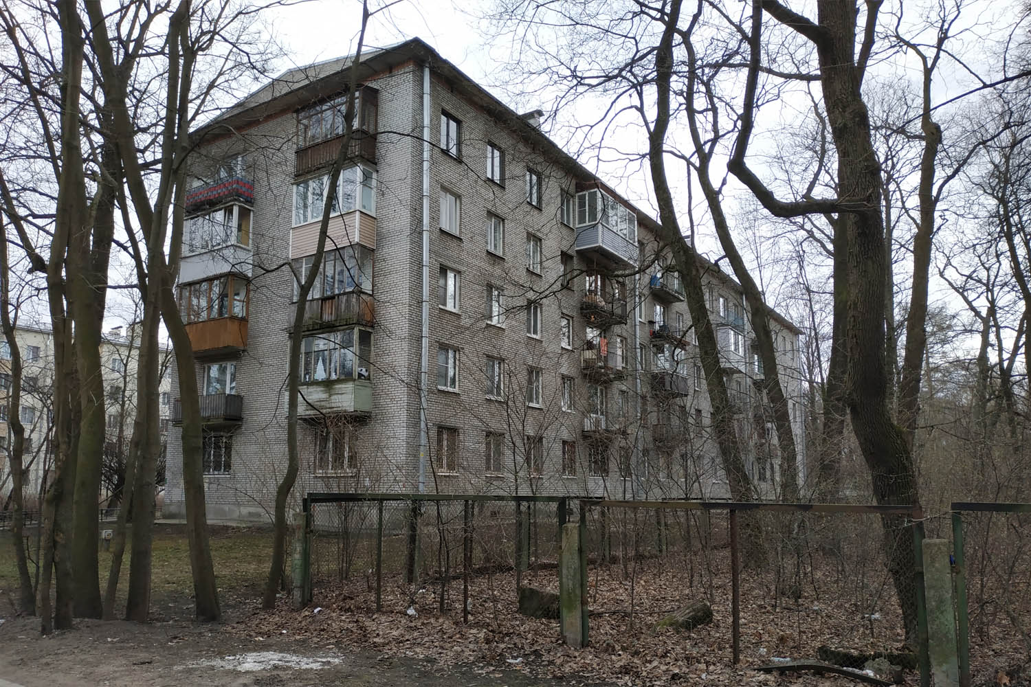Санкт-Петербург, Новороссийская улица, 44