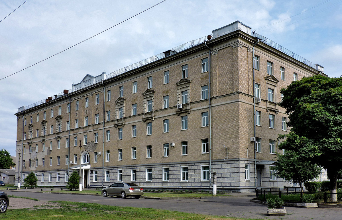Харьков, Площадь Фейербаха, 8
