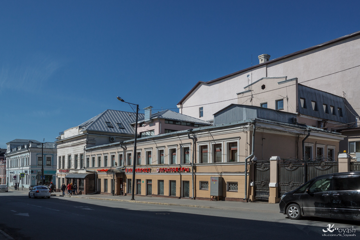 Казань, Улица Баумана, 29 / Астрономическая улица, 11