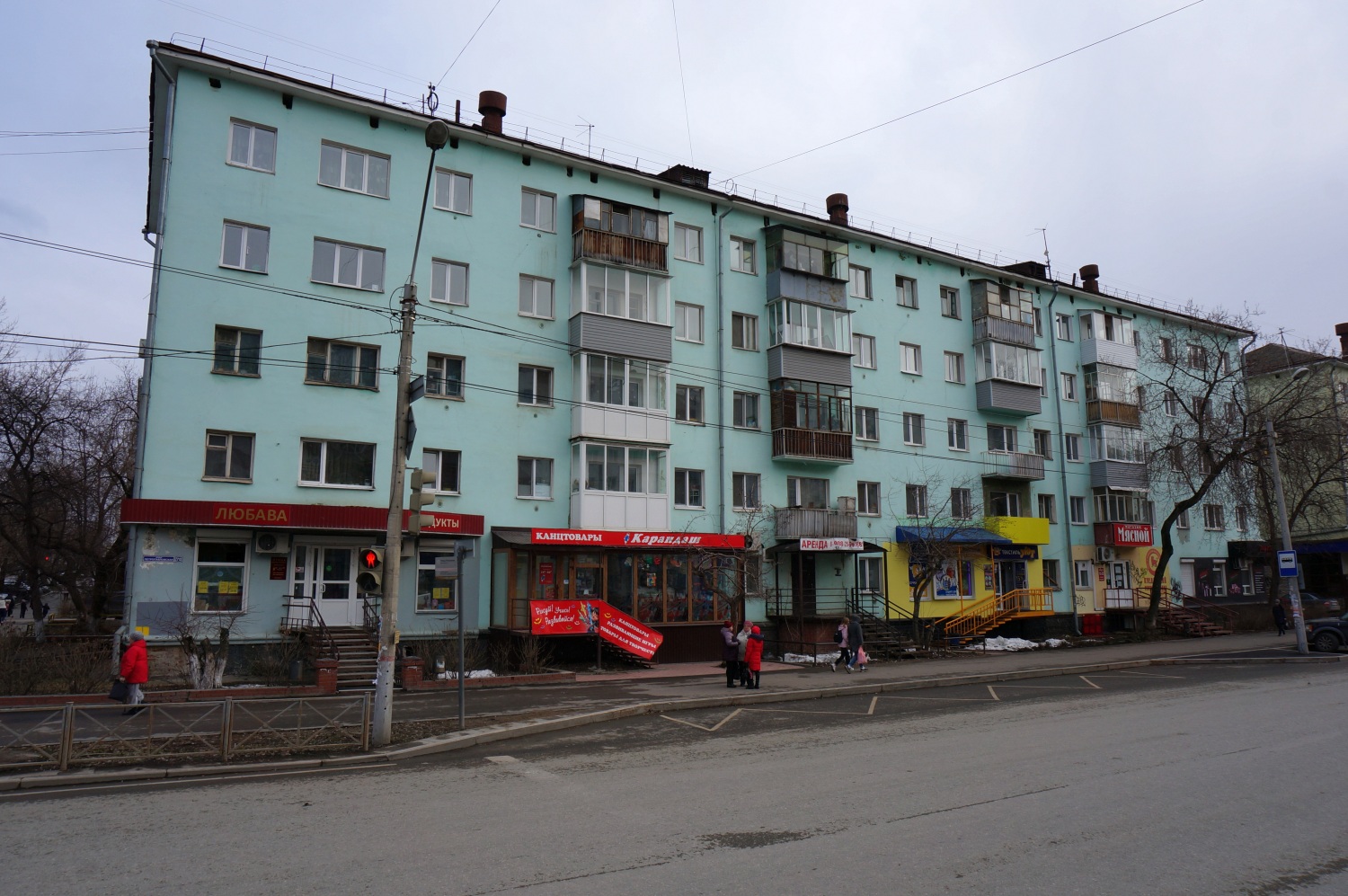 Пермь, Петропавловская улица, 70 / Улица Плеханова, 31