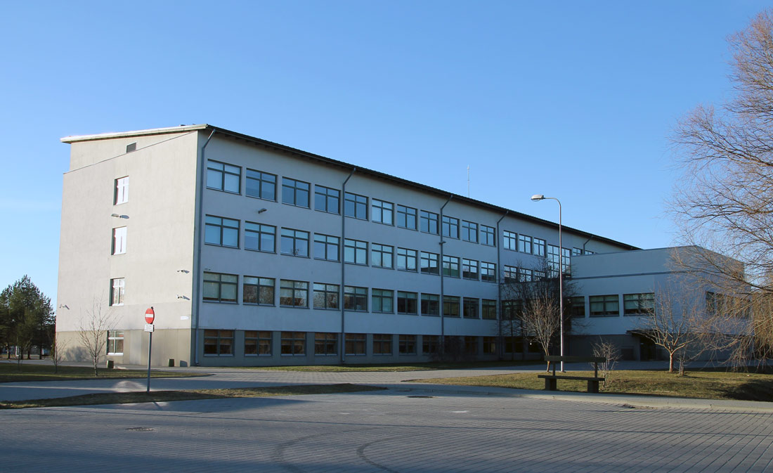 Рапла, Viljandi maantee, 69
