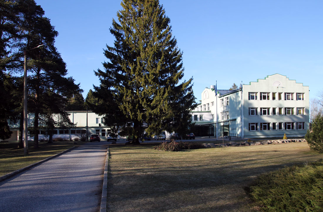 Кехтна, Staadioni, 16