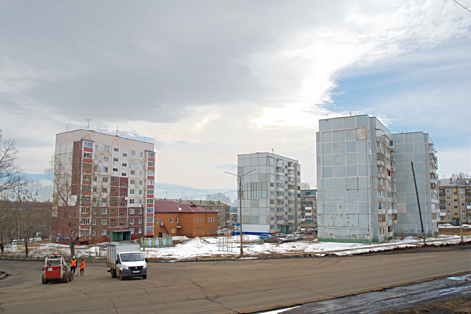 Усть-Илимск, Улица Наймушина, 2Б; Улица Наймушина, 2Д; Улица Наймушина, 2; Улица Наймушина, 2А