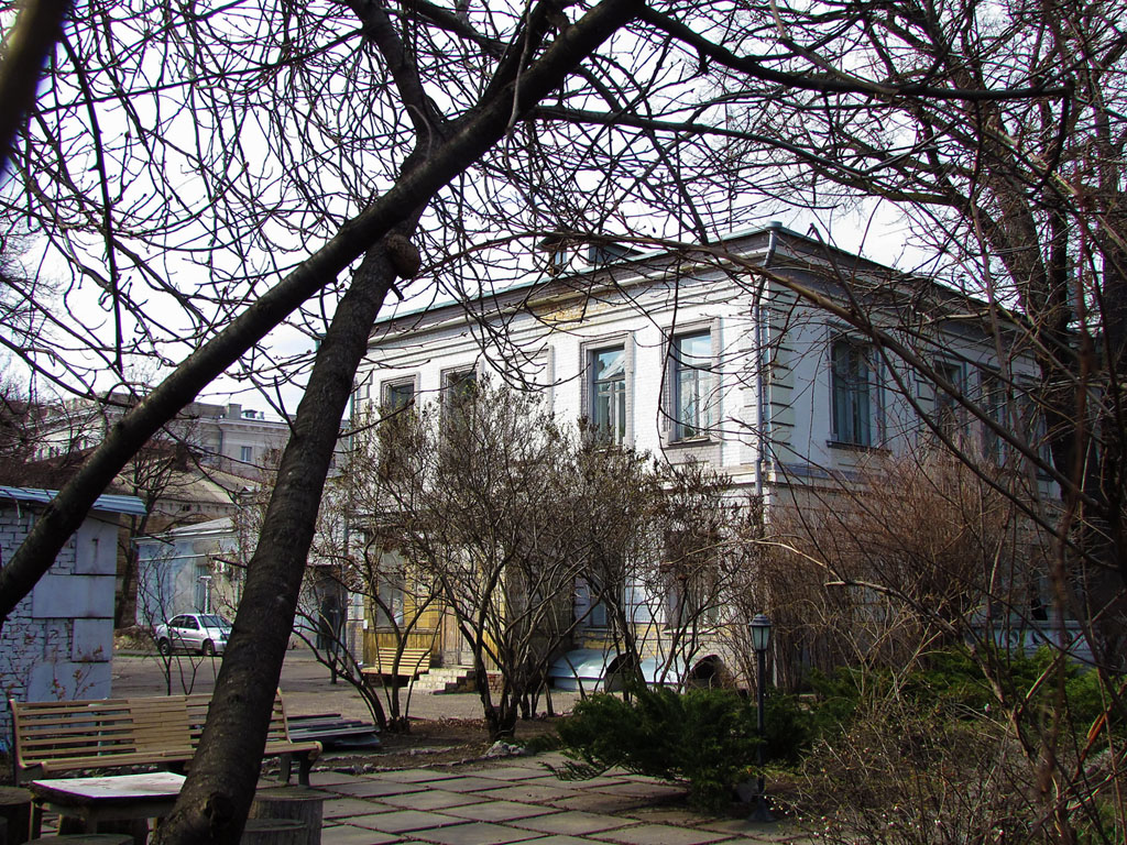 Charków, Улица Жён Мироносиц, 10