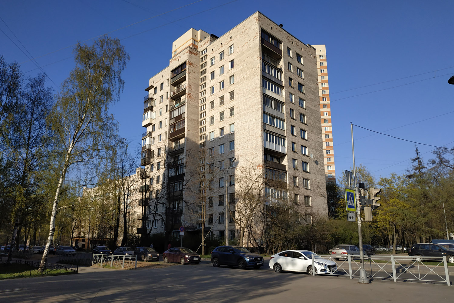 Санкт-Петербург, 2-й Муринский проспект, 16