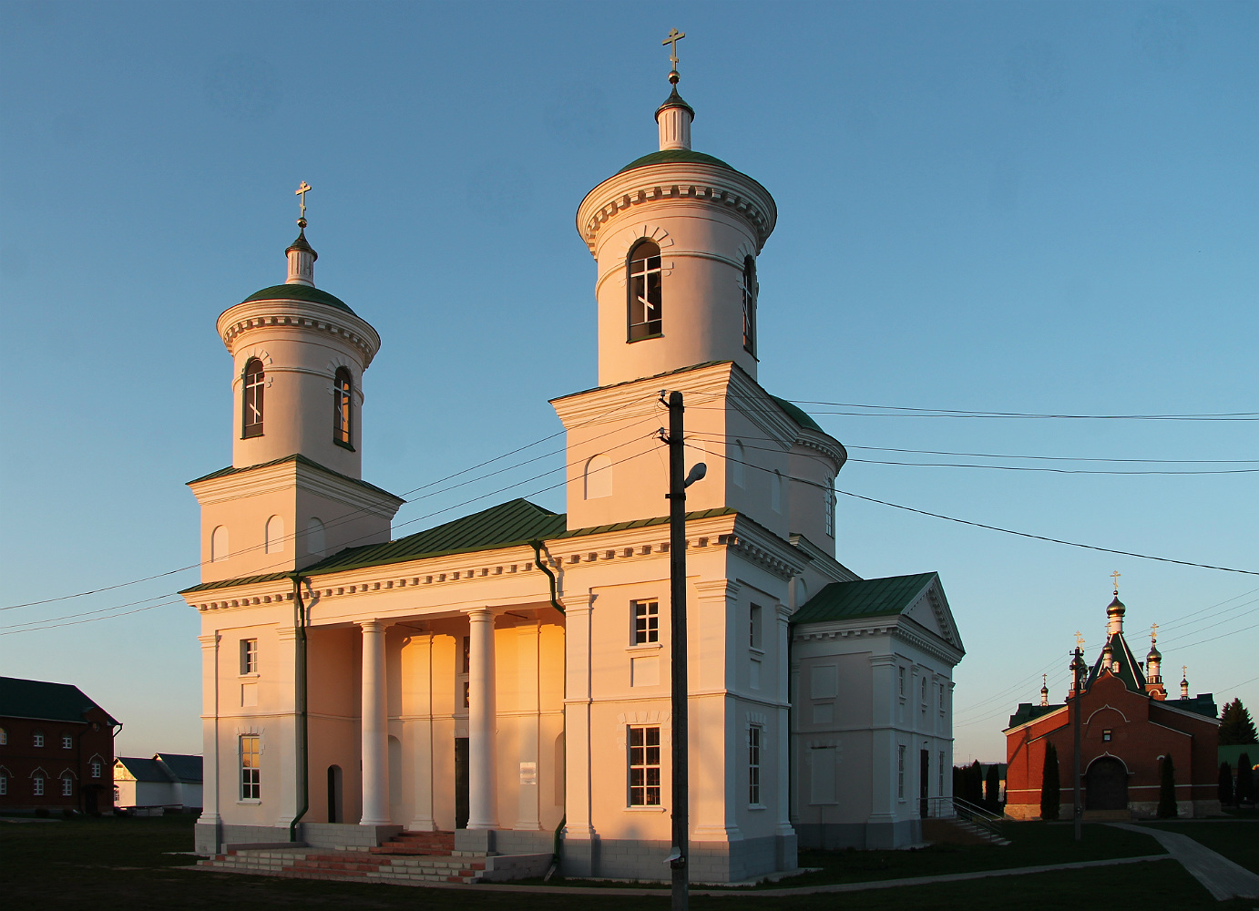 Лебедянский район, прочие н.п., с. Троекурово, Советская улица, 50 корп. 2