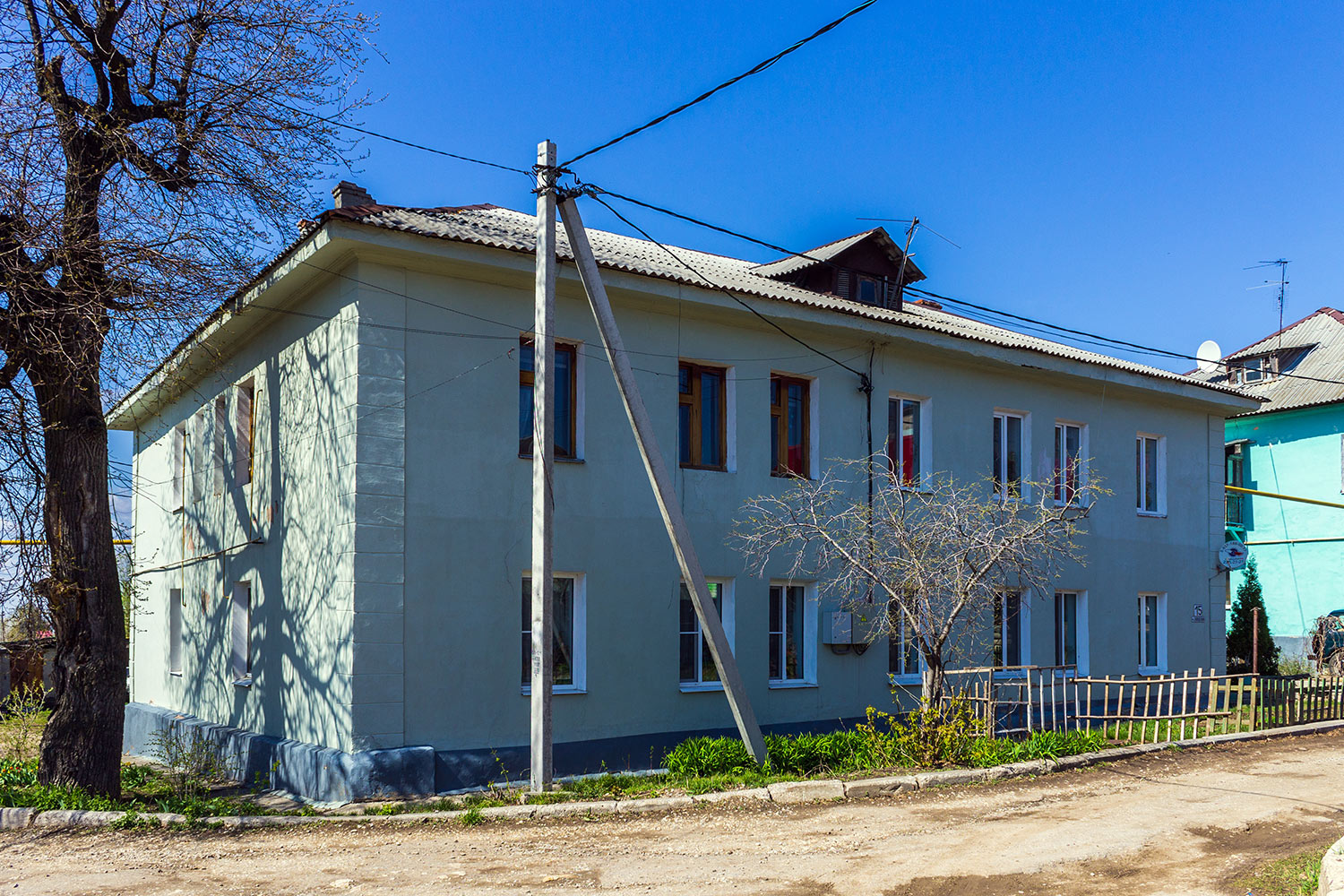 Новосемейкино, Заводская улица, 15