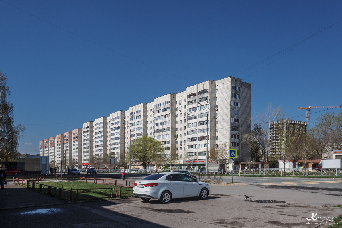 Казань, Улица Кулахметова, 17 корп. 4; Улица Кулахметова, 17 корп. 3 (подъезд 3); Улица Кулахметова, 17 корп. 3 (подъезды 1-2); Улица Кулахметова, 17 корп. 2; Улица Кулахметова, 17 корп. 1