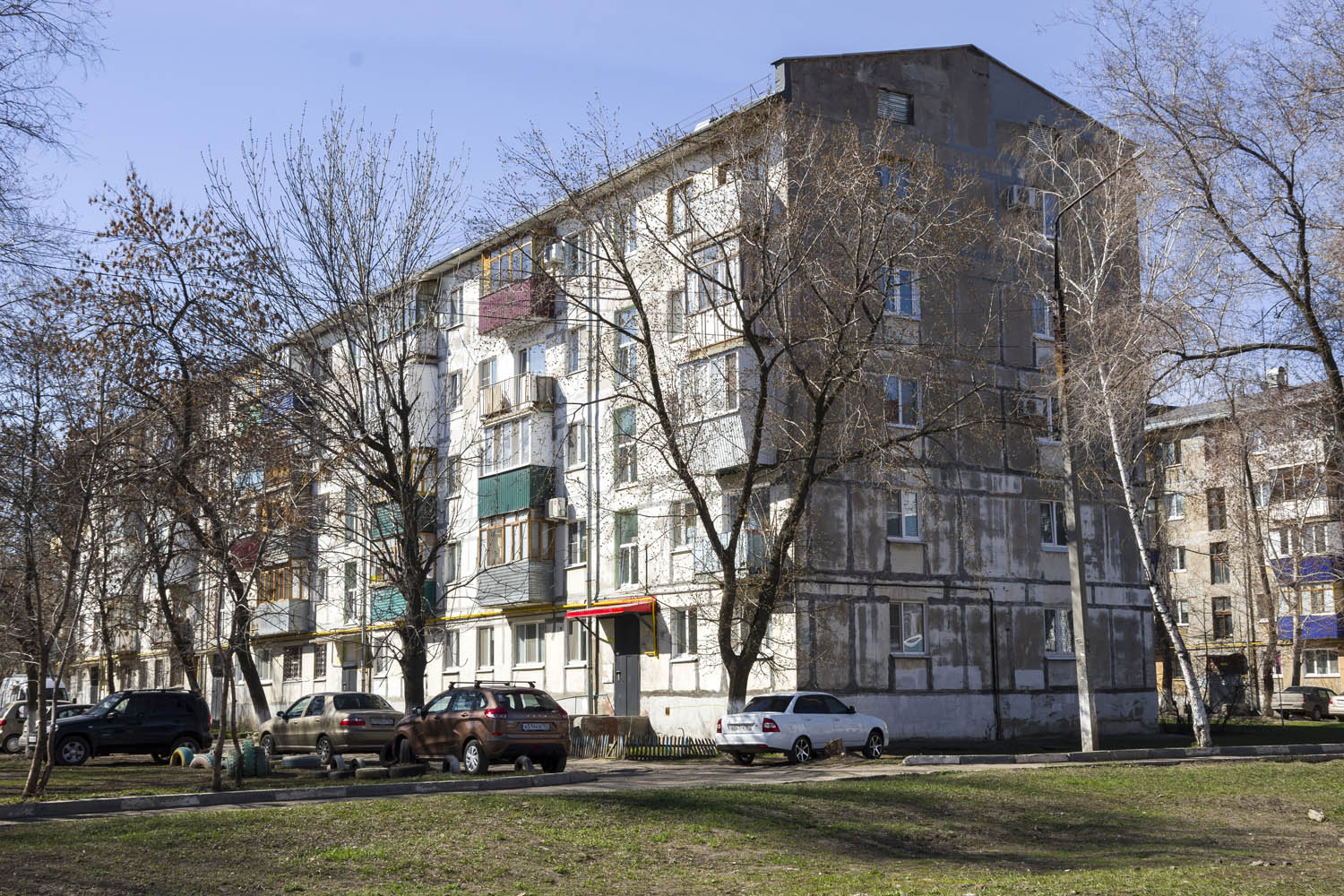 Новокуйбышевск, Улица Калинина, 3А