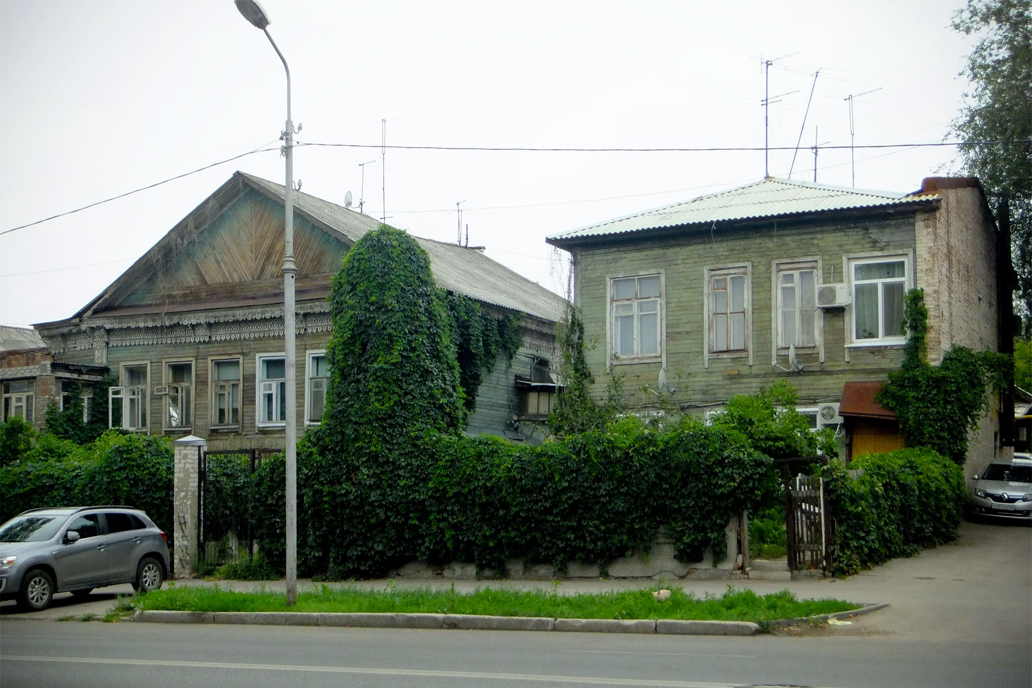 Самара, Улица Куйбышева, 18; Улица Куйбышева, 20