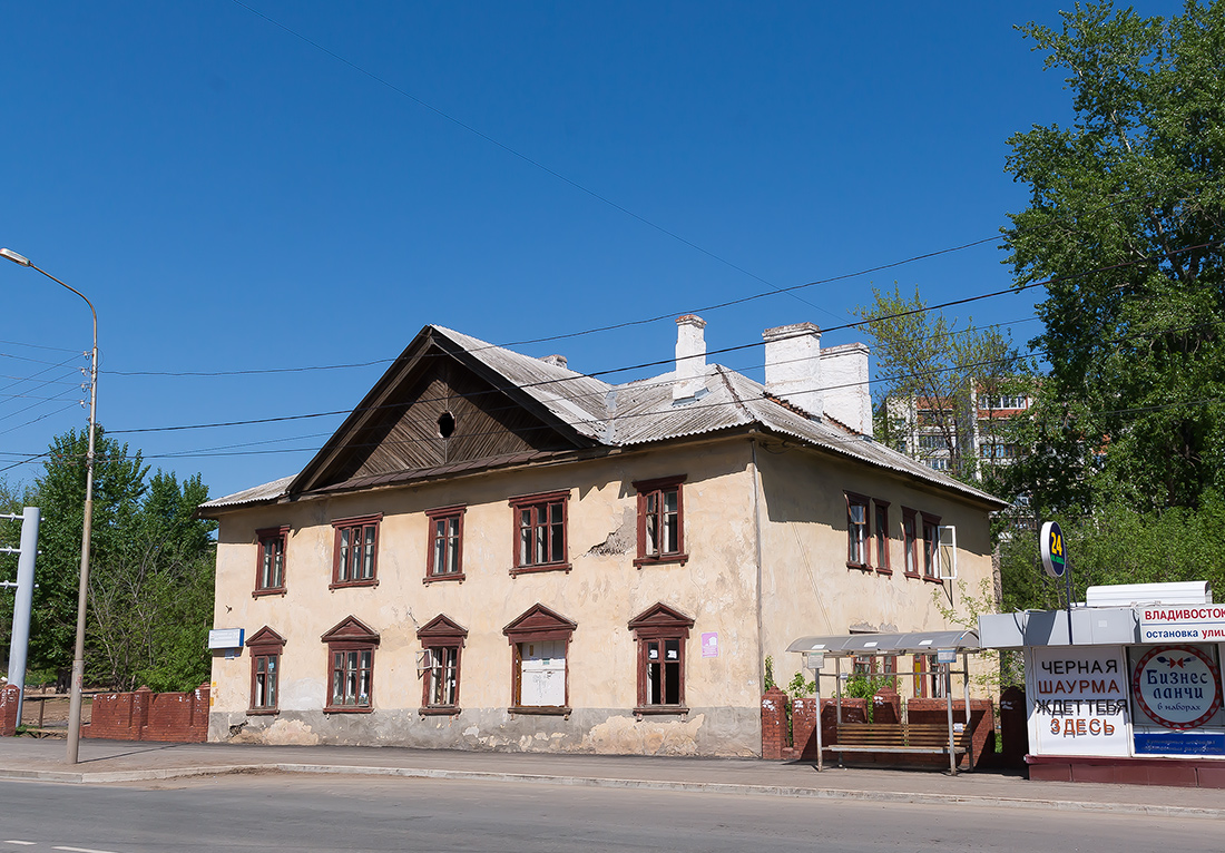 Уфа, Революционная улица, 213 Уфа, Революционная улица, 213