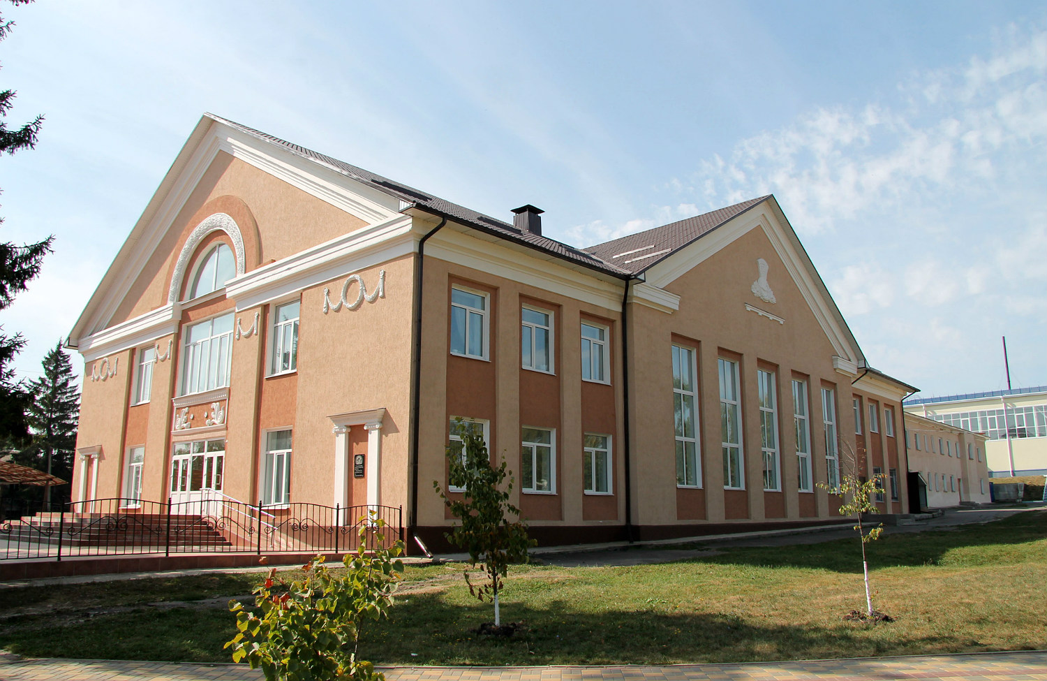 Нижнедевицкий район, прочие н.п., с. Нижнедевицк, Площадь Ленина, 3