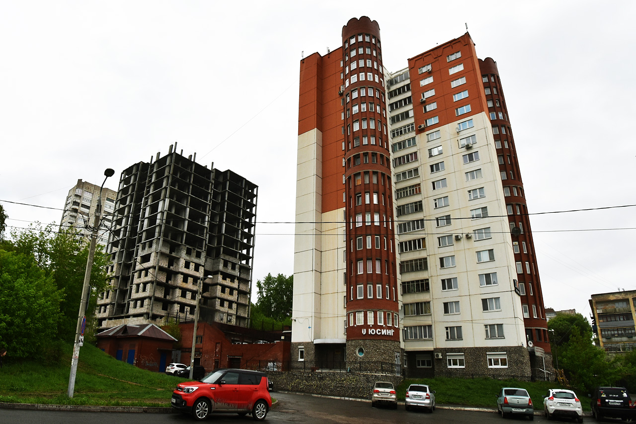 Пермь, Улица Толмачёва, 15; Улица Толмачёва, 17
