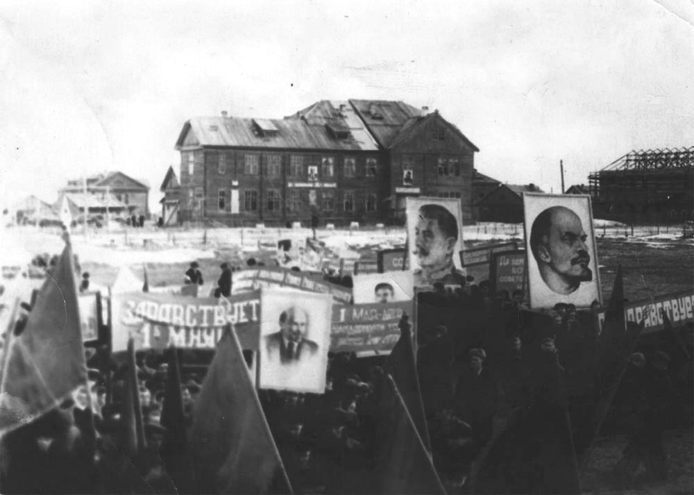 Нарьян-Мар, Улица Смидовича, 23 / Улица Победы, 1; Улица Победы, 1**; Улица Смидовича, 25; Улица Победы, 5