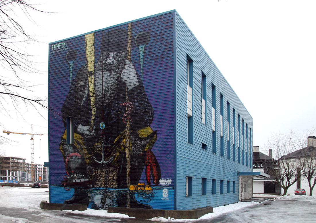 Tallinn, Lootsi, 13/1. Монументальное искусство (мозаики, росписи)