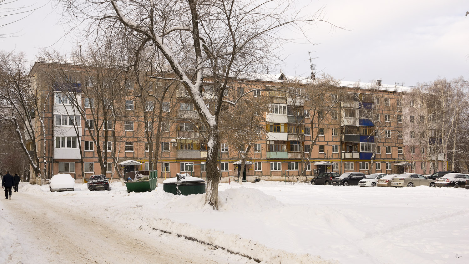 Novokuybyshevsk, Улица Калинина, 5А
