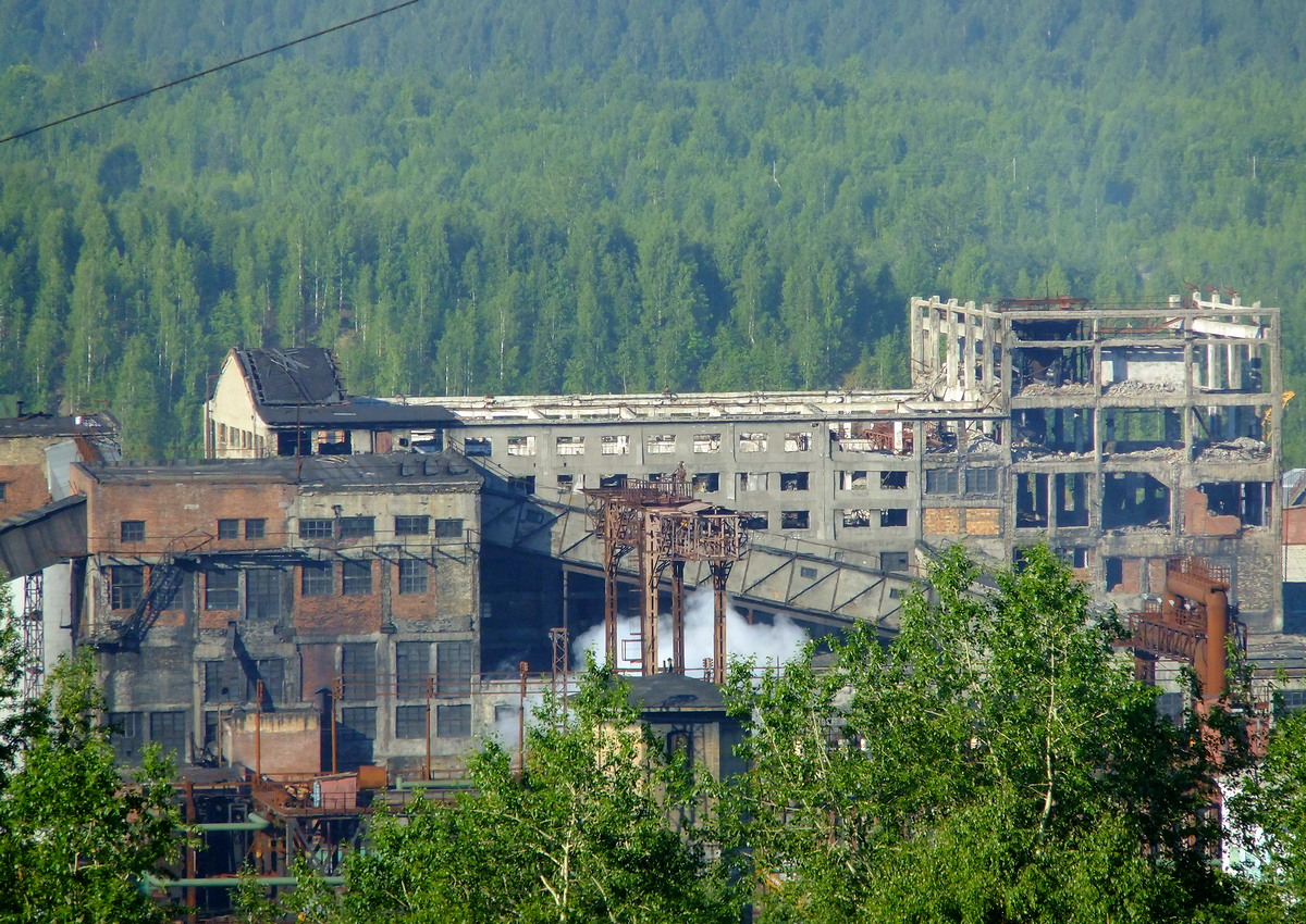 Gubakha, Торговая улица, 1