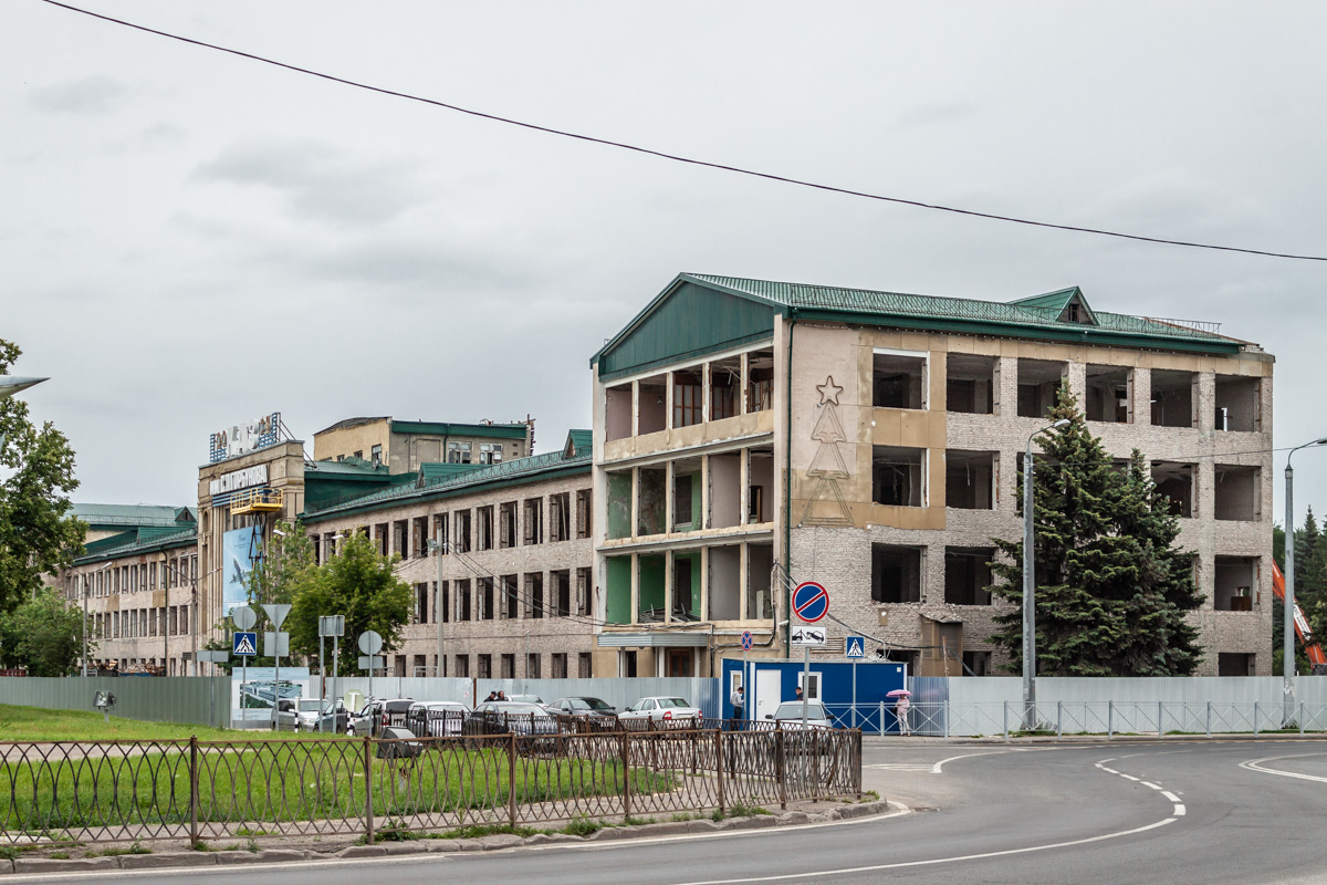 Казань, Улица Дементьева, 1