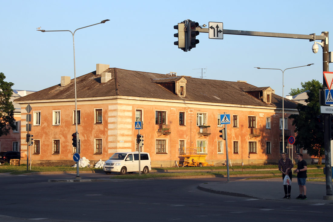 Нарва, Kooli põik, 4