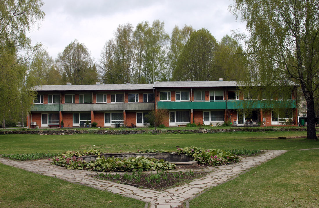 Каэрепере, Staadioni, 4
