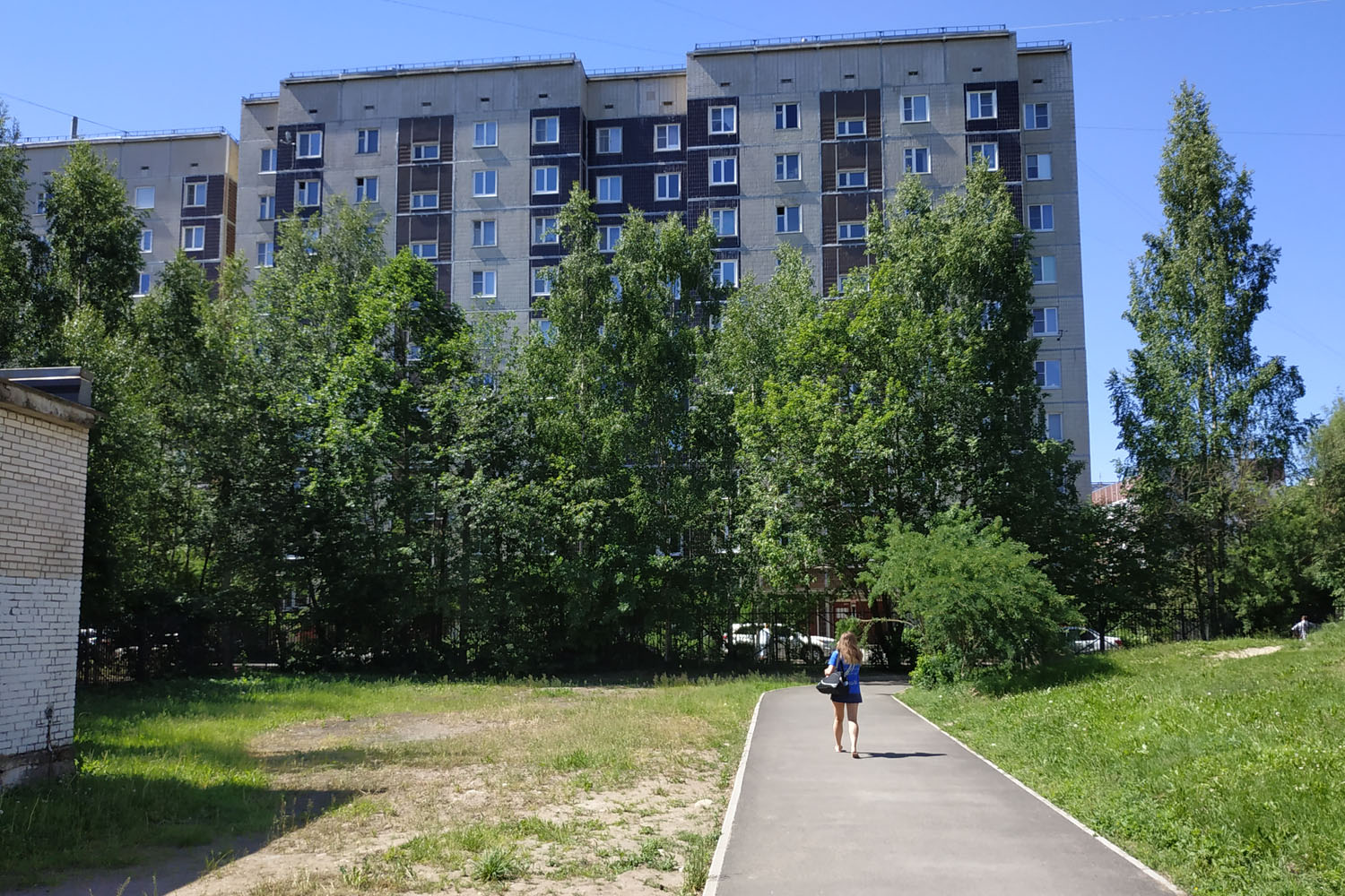 Всеволожск, Ленинградская улица, 24 / Александровская улица, 84