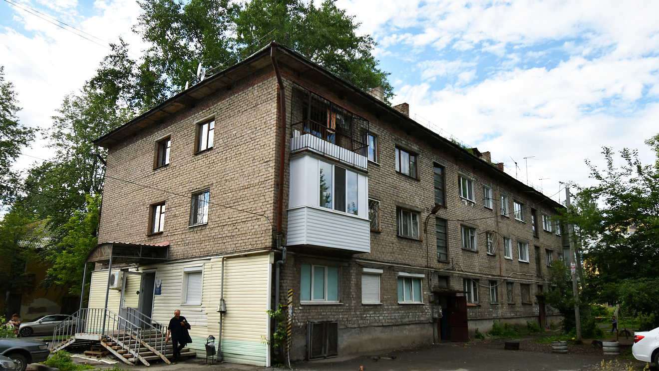 Пермь, Улица Папанинцев, 21