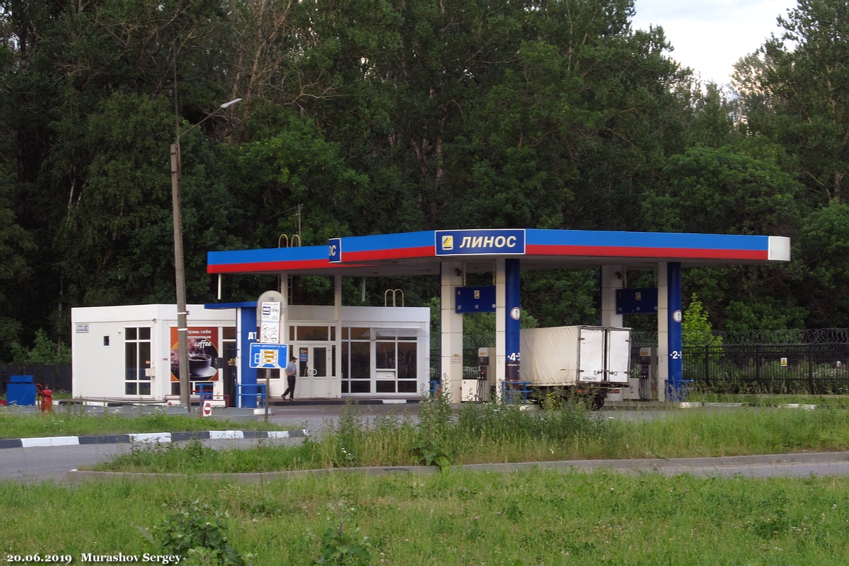 Санкт-Петербург, Улица Салова, 82