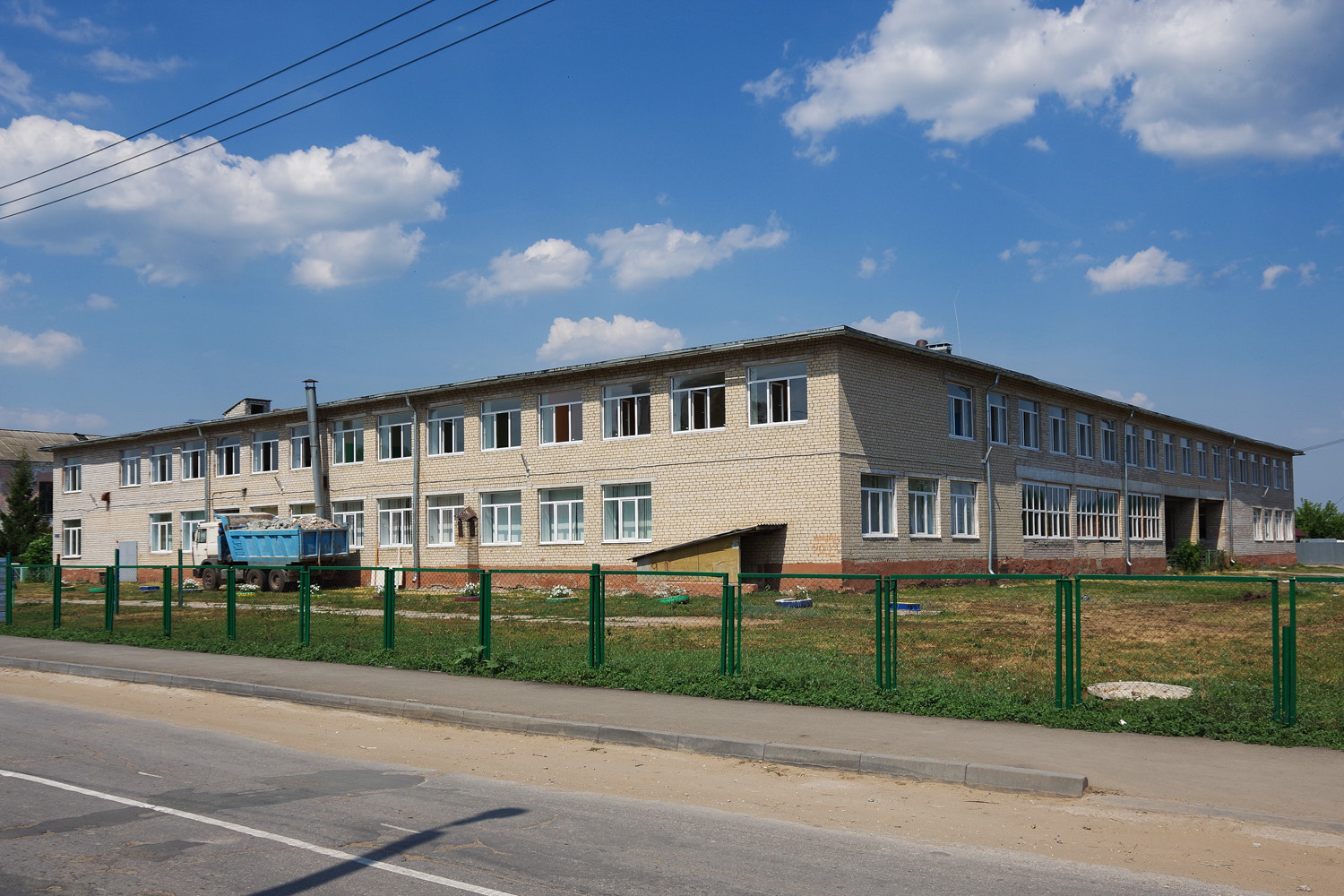 Волжский район, прочие н.п., с. Рождествено, улица Пацаева, 1