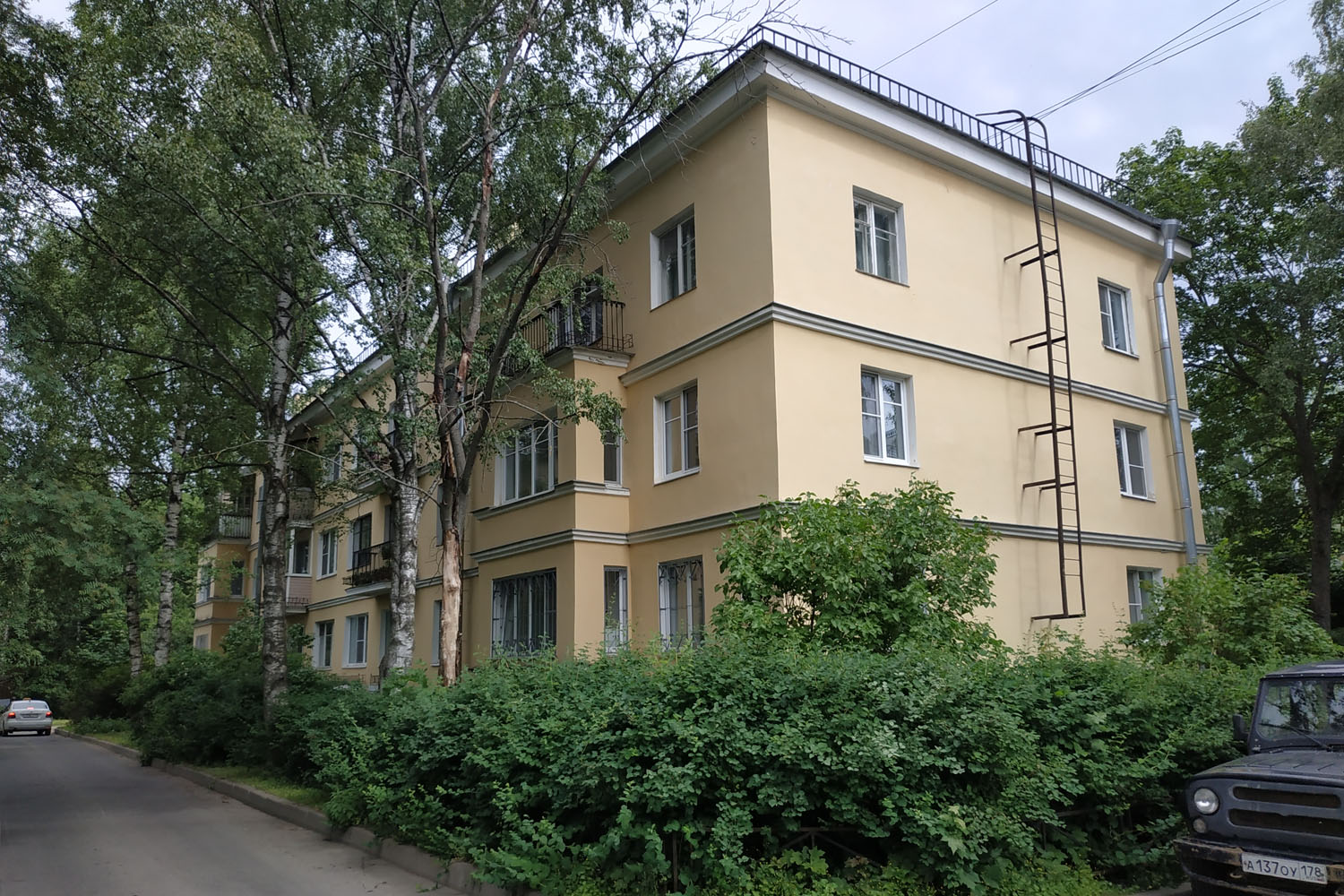 Пушкин, Ленинградская улица, 7
