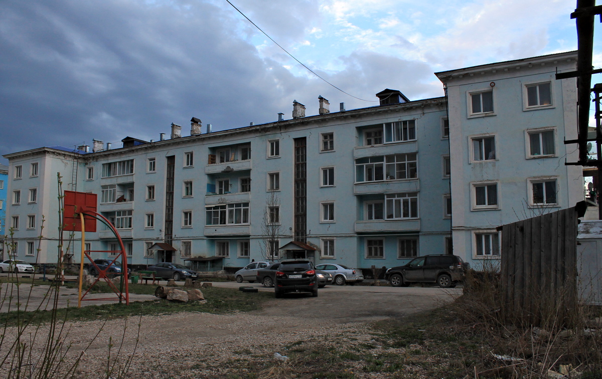 Чусовой, Улица Челюскинцев, 10