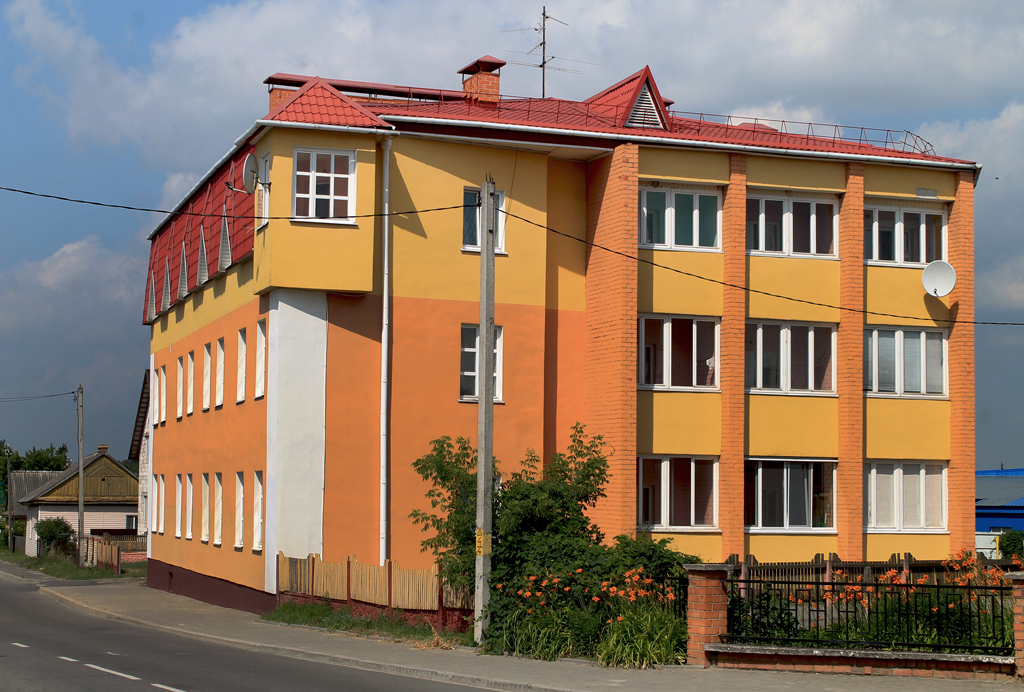 Столин, Гарынская улица, 2