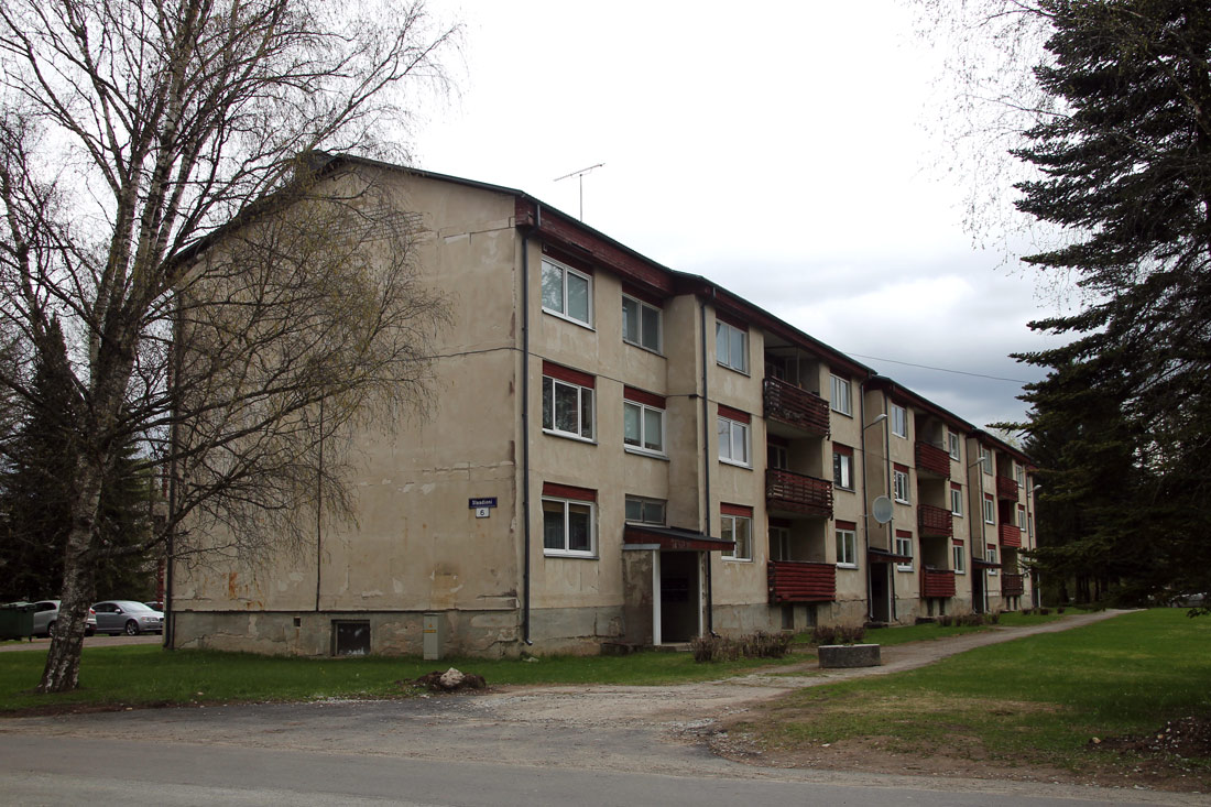Каэрепере, Staadioni, 6