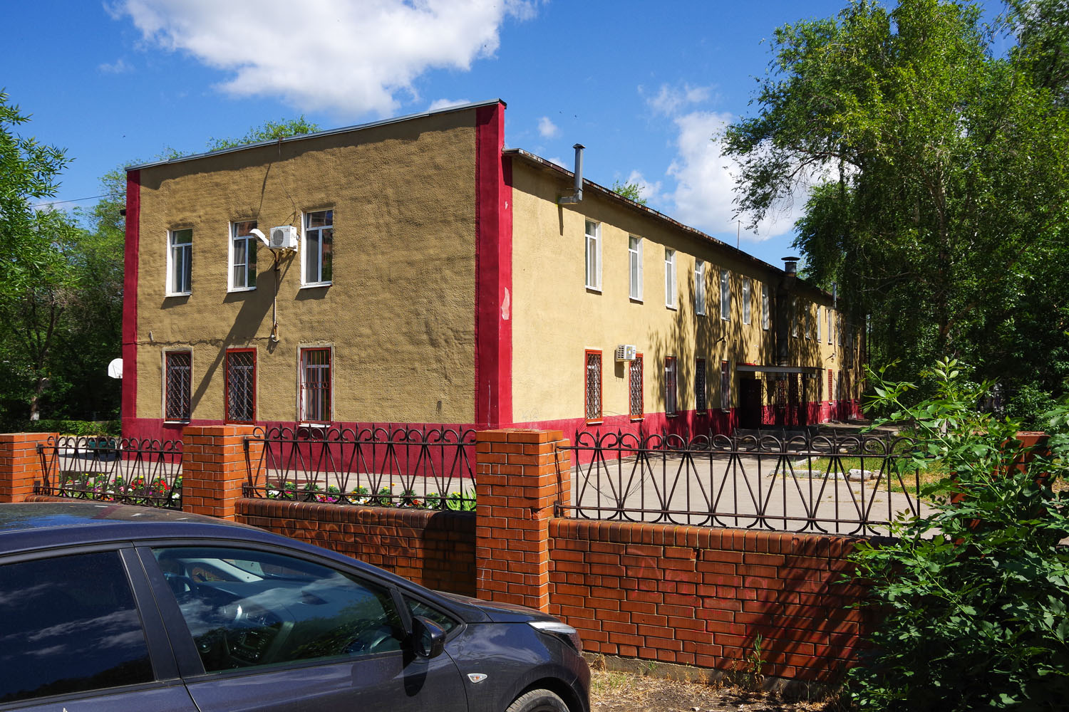 Новокуйбышевск, Улица Островского, 12Б