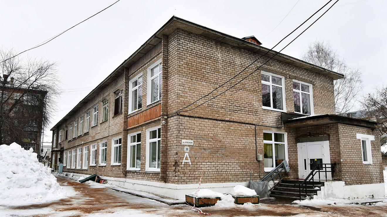 Пермь, Улица Крисанова, 39А Пермь, Улица Крисанова, 39А