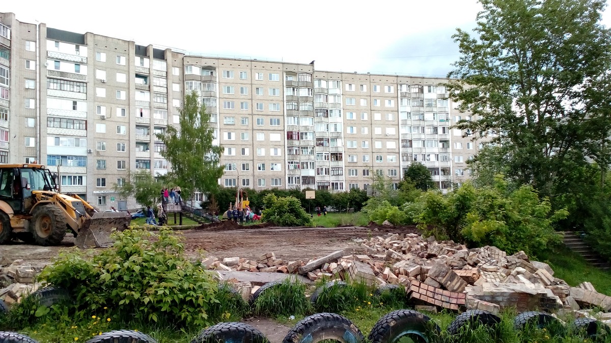 Berezniki, Улица Мира, 62*
