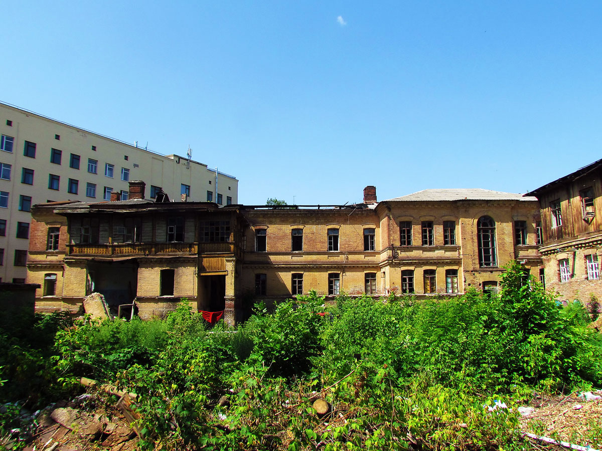 Харкiв, Улица Маршала Бажанова, 11 Харкiв, Улица Маршала Бажанова, 11