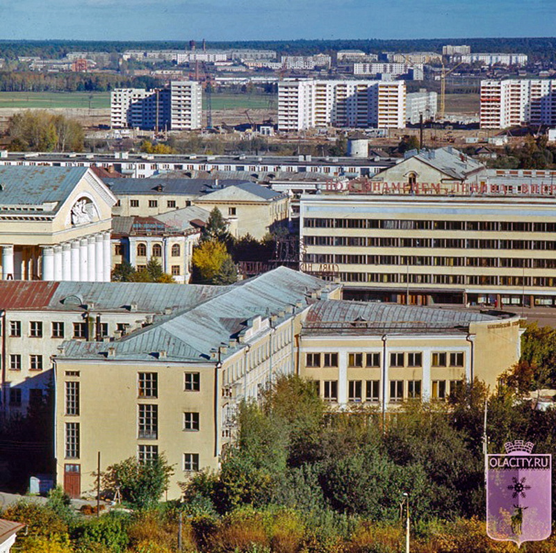 Йошкар-Ола, Комсомольская улица, 134; Площадь Ленина, 2; Улица Карла Маркса, 108; Площадь Ленина, 1; Улица Сомбатхей, 5; Улица Волкова, 143; Советская улица, 150; Советская улица, 151; Ленинский проспект, 20а; Площадь Ленина, 3; Ленинский проспект, 20