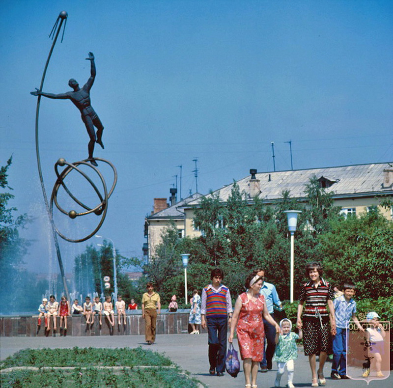Йошкар-Ола, Проспект Гагарина, 17; Улица Хасанова, 1