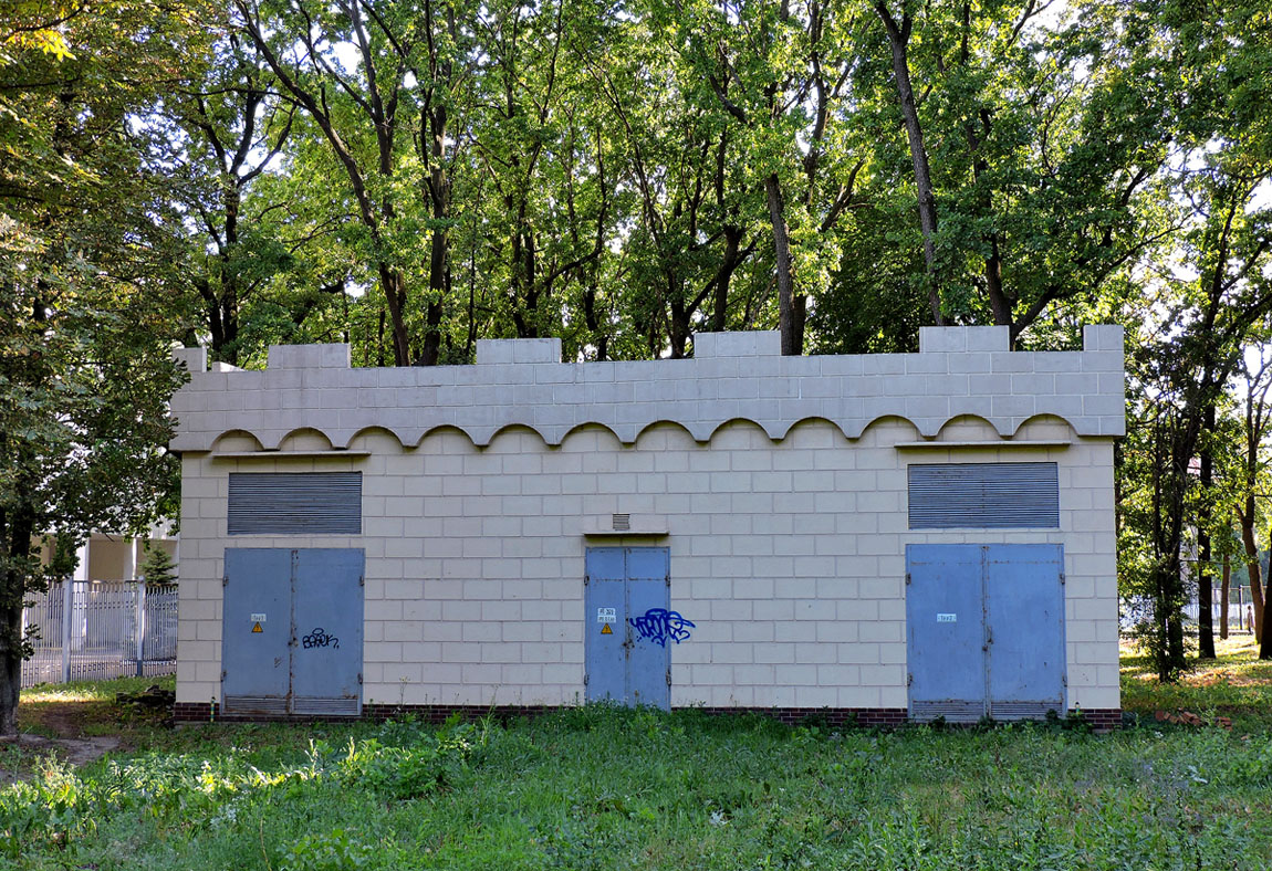Харьков, Динамовская улица, 4*