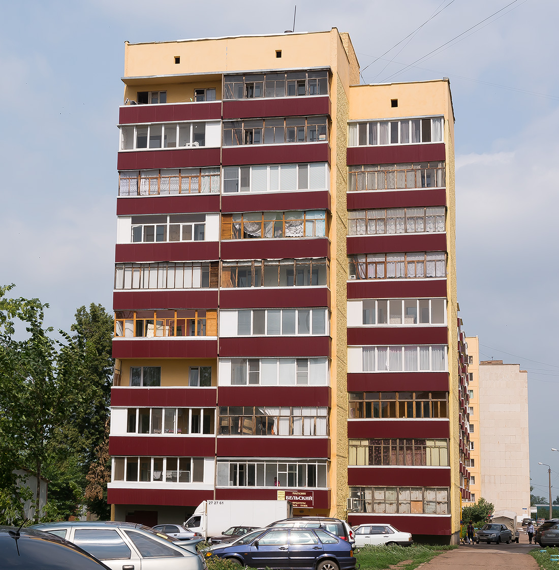 Ishimbai, Улица Космонавтов, 6