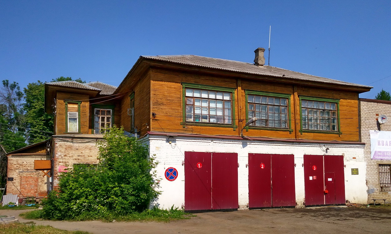 Krasnye Tkachi, Большая Октябрьская улица, 21