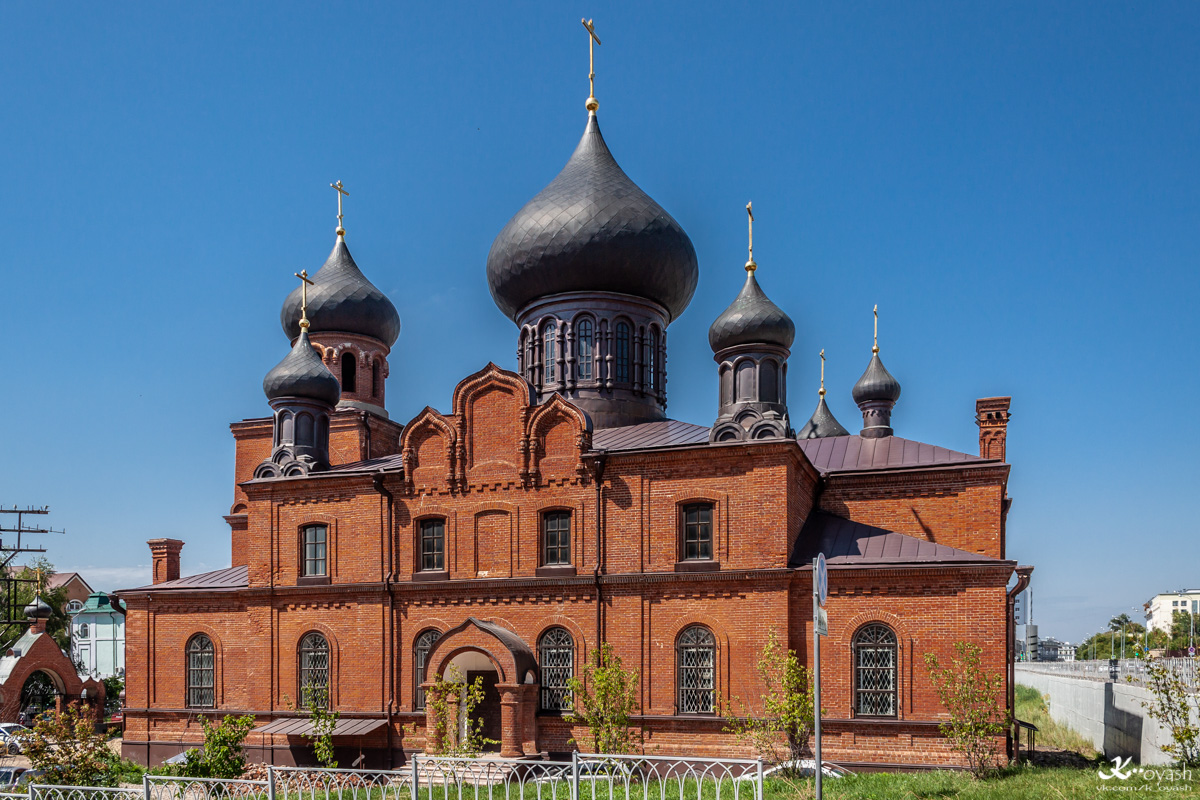 Казань, Старообрядческая улица, 17 / улица Ульянова-Ленина, 11