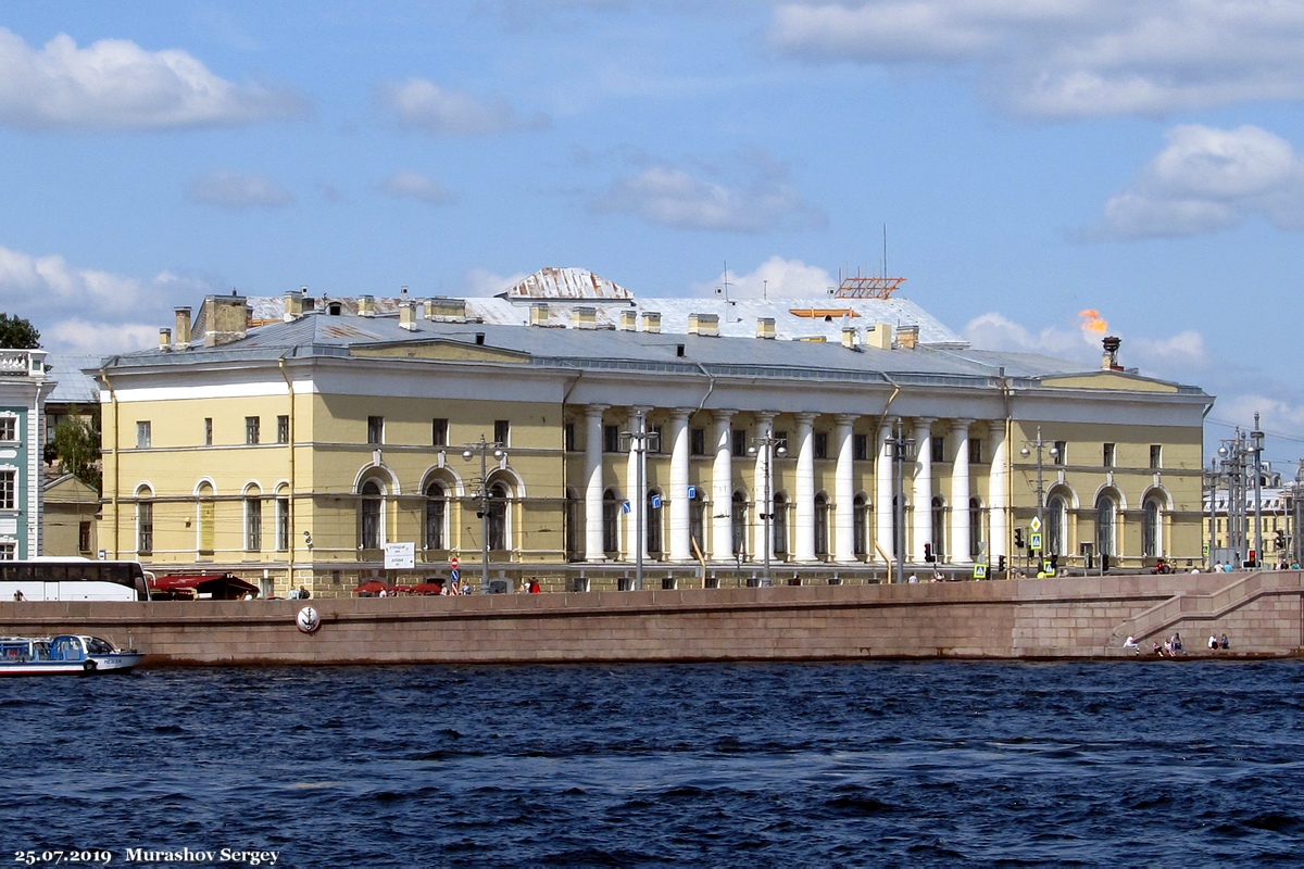 Petersburg, Университетская набережная, 1