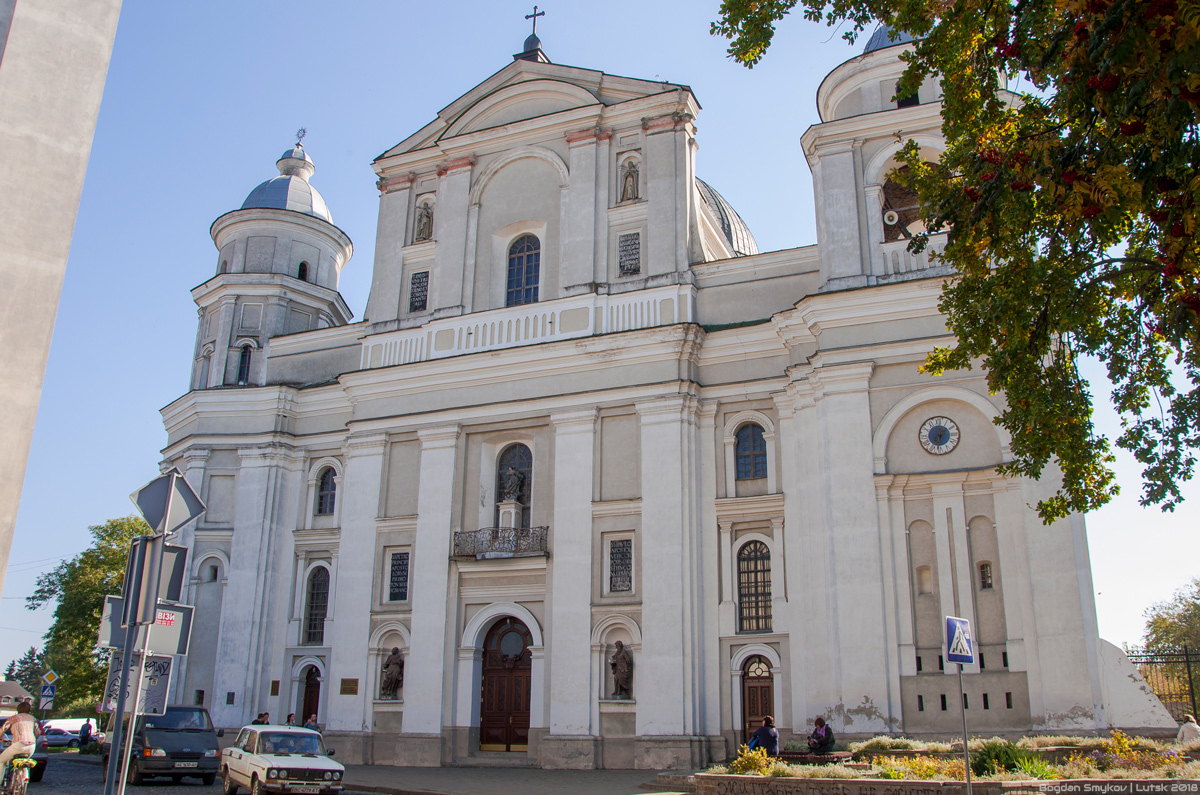 Луцк, Кафедральная улица, 6