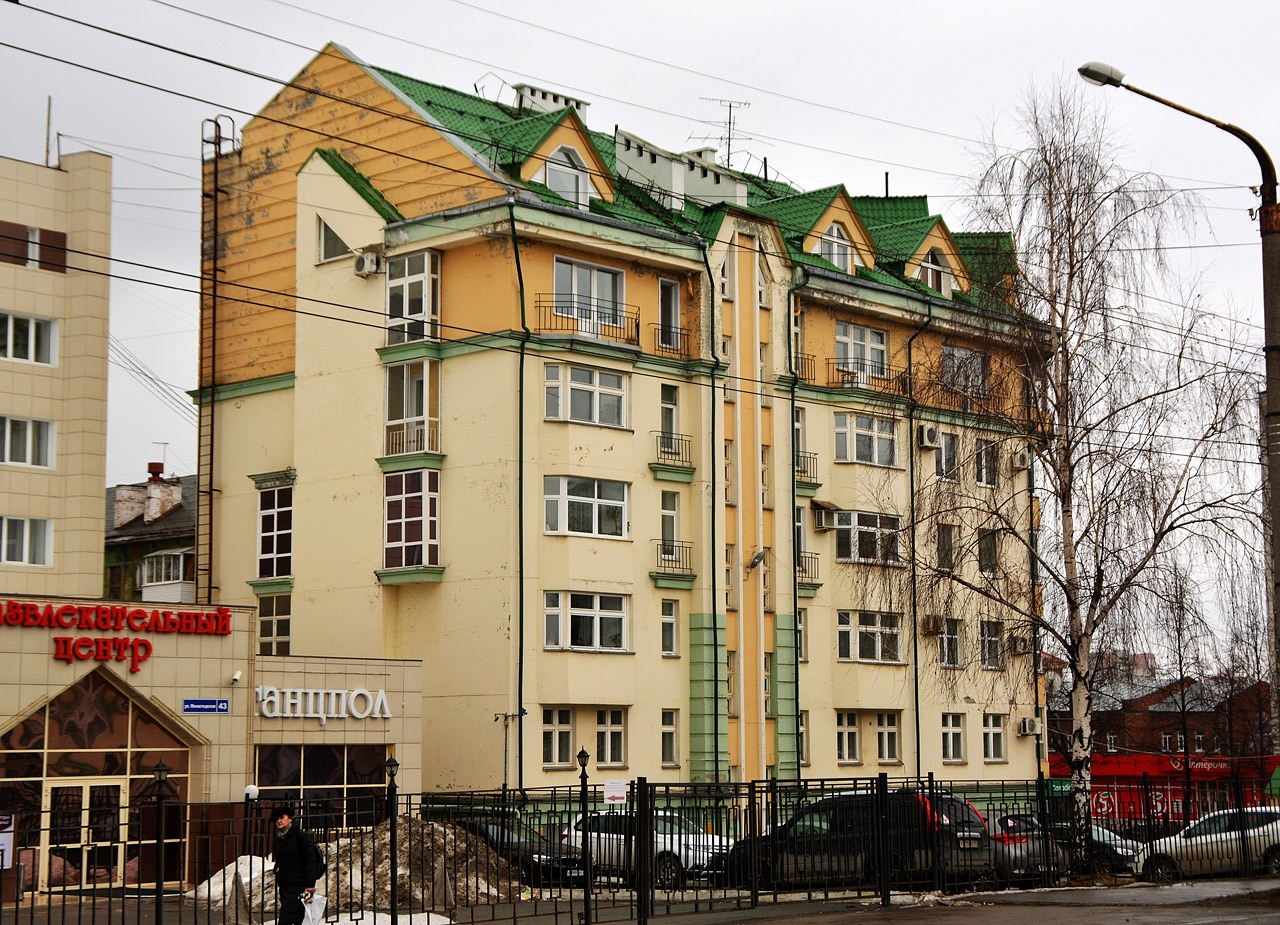 Perm, Комсомольский проспект, 8