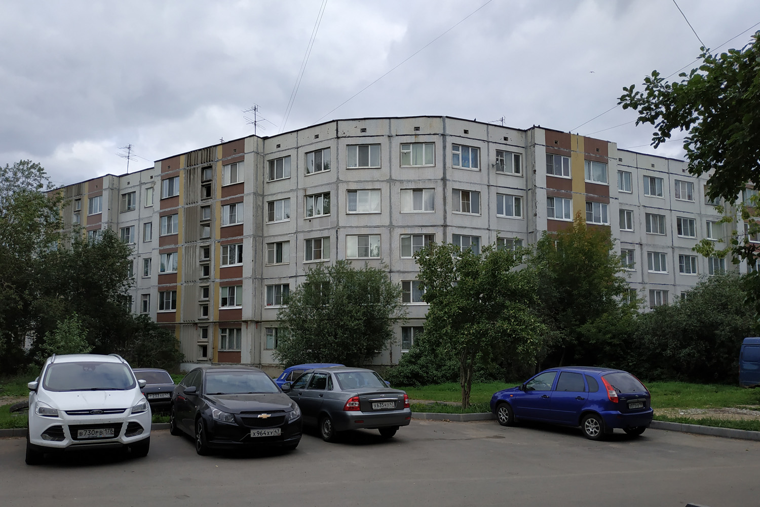Гатчина, Проспект 25 Октября, 56