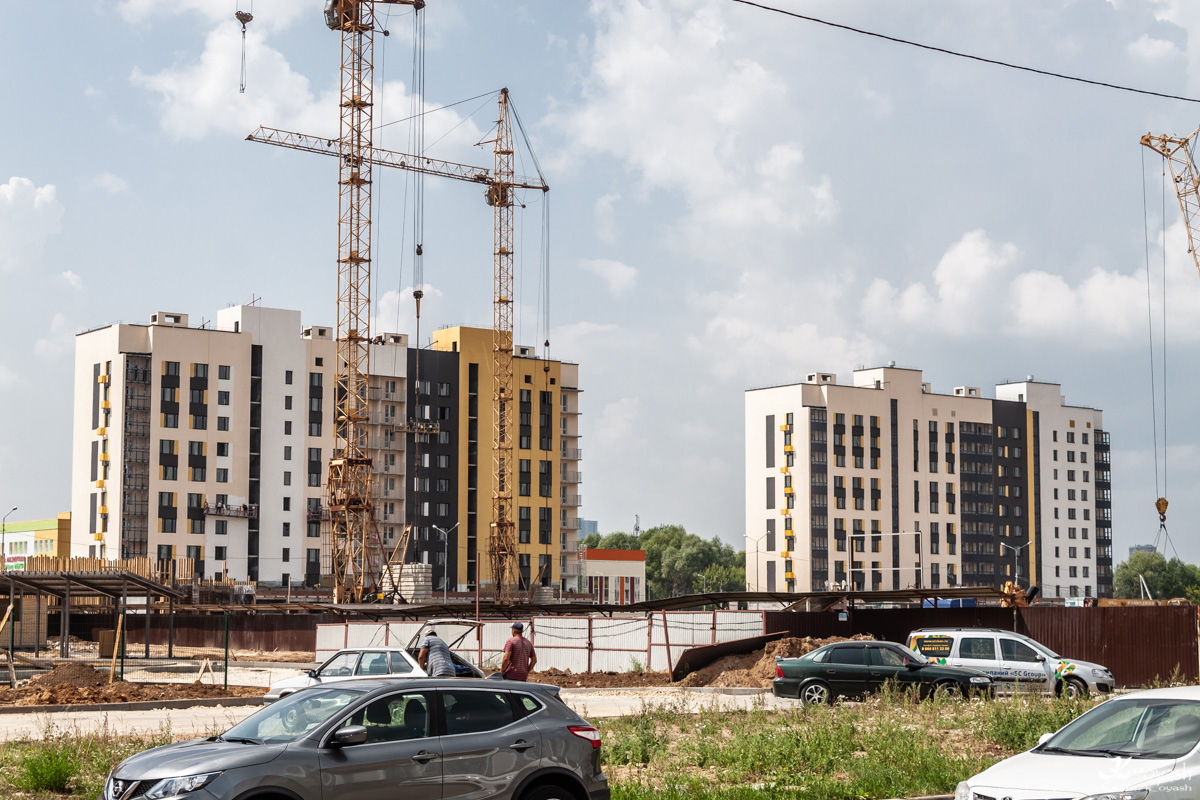 Казань, Улица Александра Курынова, 11 корп. 2; Улица Александра Курынова, 11 корп. 1